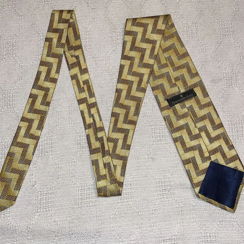 Ermenegildo Zegna Men’s Dress Tie Size 57” 3.75” Gold Geometric Business Formal